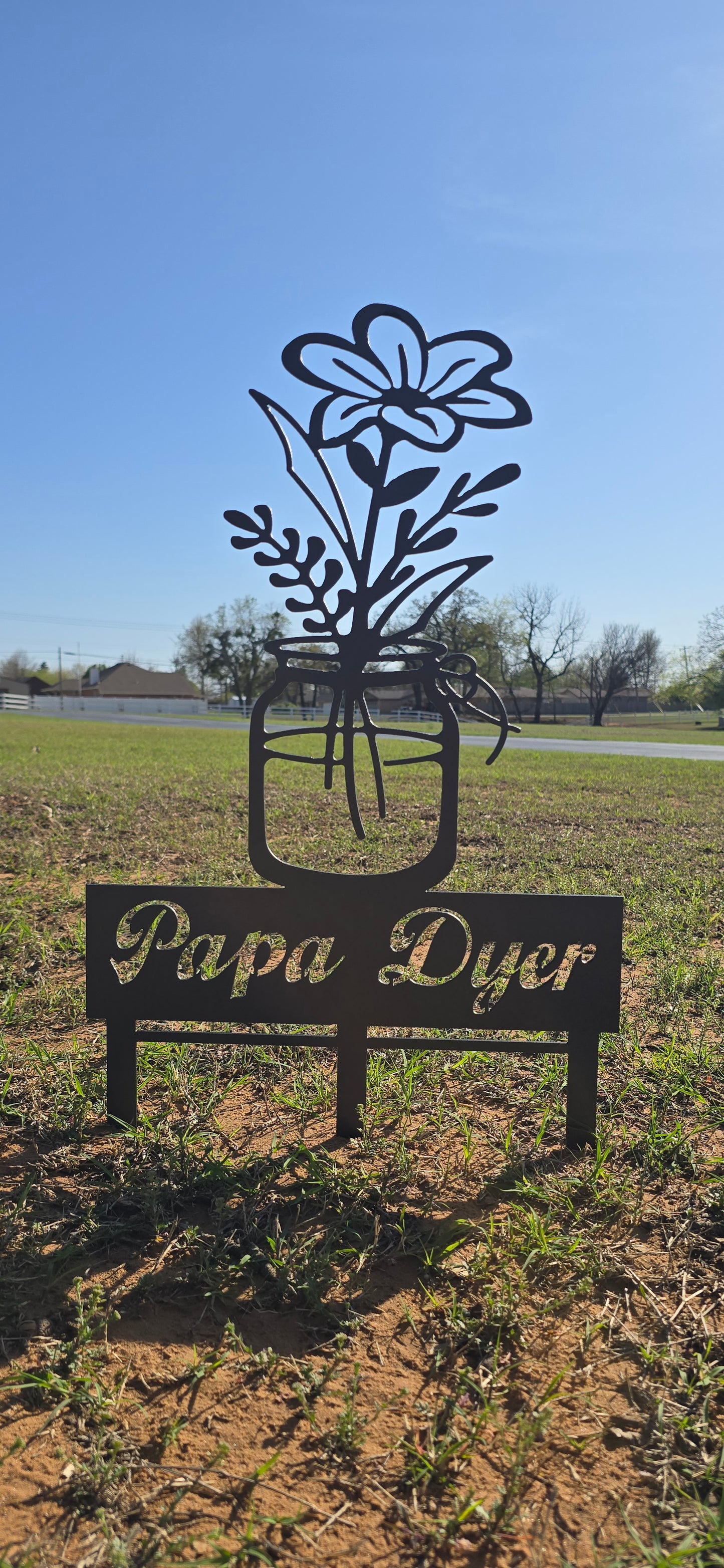 Personalized Name Flower Design With Stakes